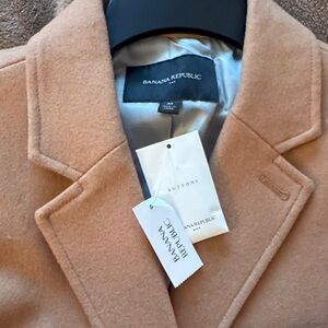 Banana Republic Women's Tan Coat